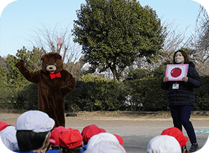 園児対象の交通安全教室